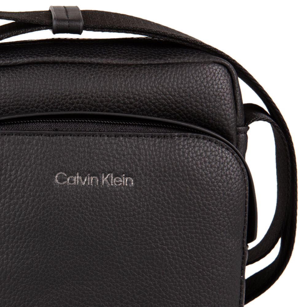 Calvin Klein Ck Must Reporter S/Shoulder  Bag/Polyester/Black/Plain/K50K508695